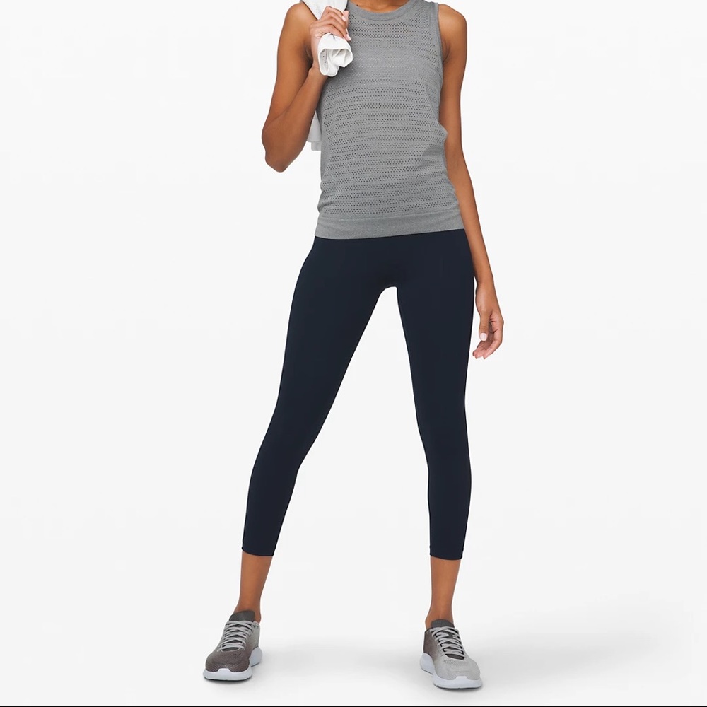 Lululemon navy blue yoga pants